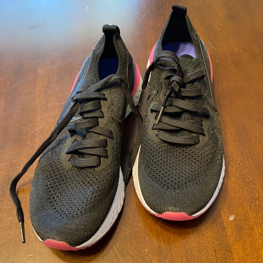 Nike Epic React Flyknit Youth size 6